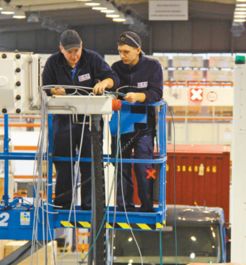 中國安檢設(shè)備生產(chǎn)商進軍波蘭市場，辦公家具助力產(chǎn)品遠(yuǎn)銷歐洲30余國